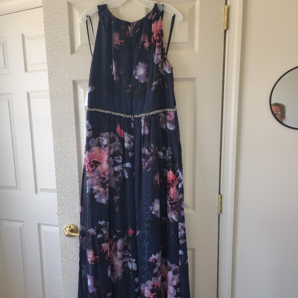 Summery Maxi dress - Picture 3 of 5